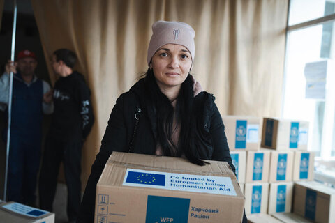 Ukraina: WFP toimittaa apua 3 miljoonalle ihmiselle, kun nälkä ja kylmyys koettelevat.