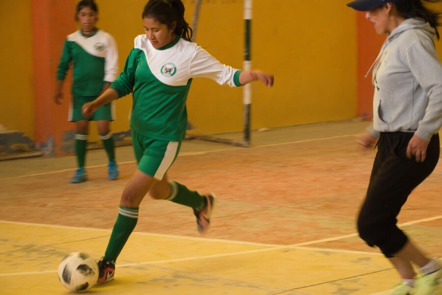 Soccer lover Cilda (M) also cherishes her Uru Chipaya heritage. Photo: WFP/Elio Rujano